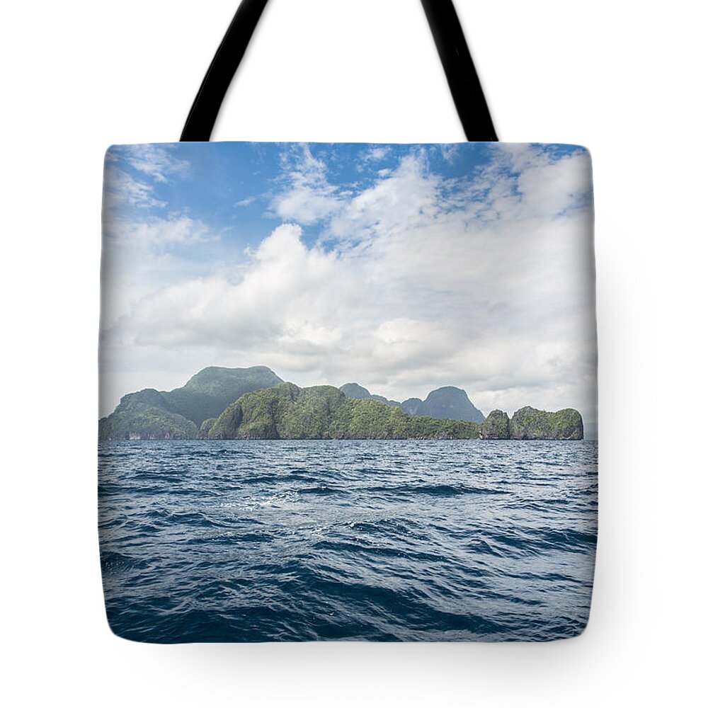 Bacuit Tote Bag featuring the photograph El Nido in Palawan #3 by Didier Marti