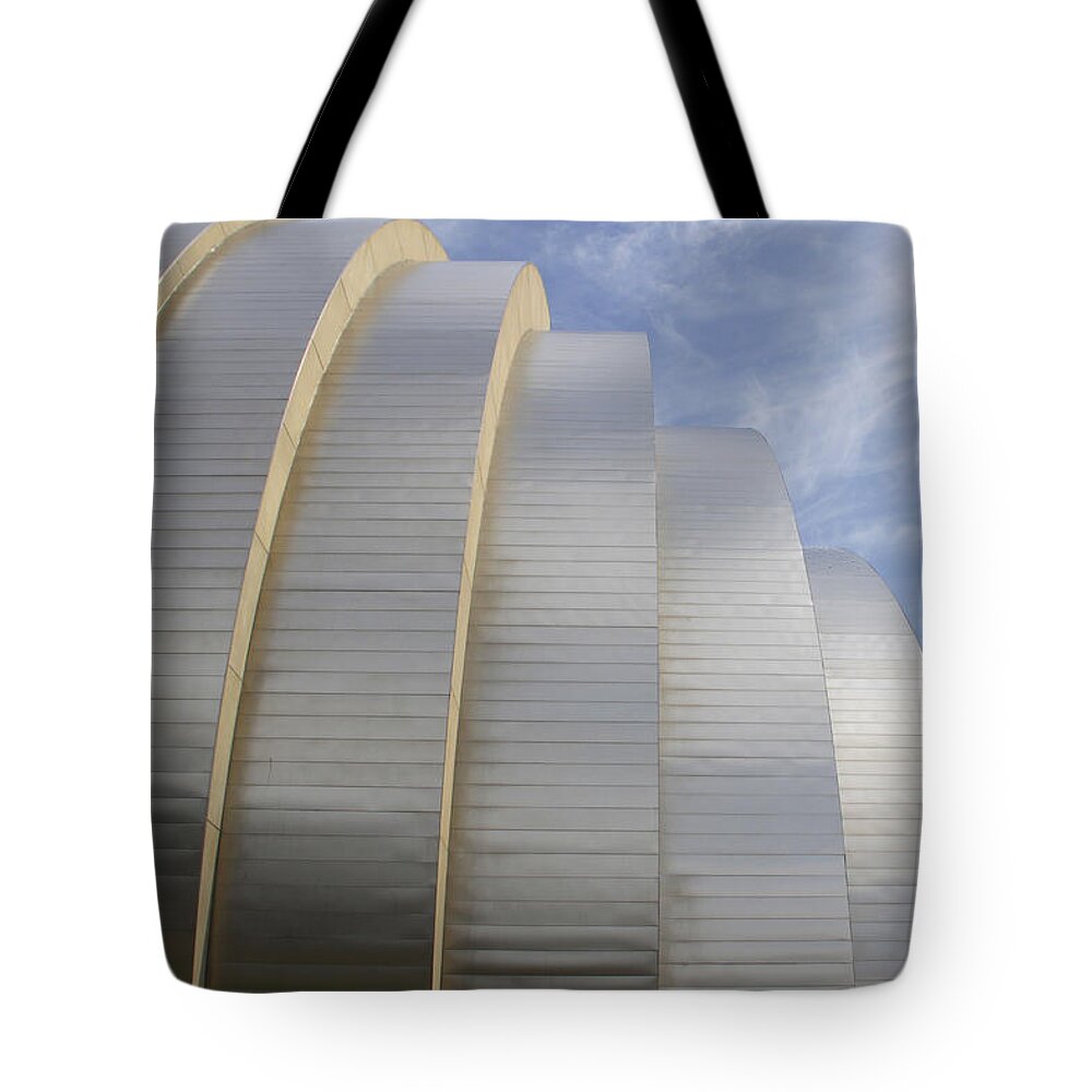 Abstract Building Tote Bag featuring the photograph Kauffman Center for Performing Arts by Mike McGlothlen