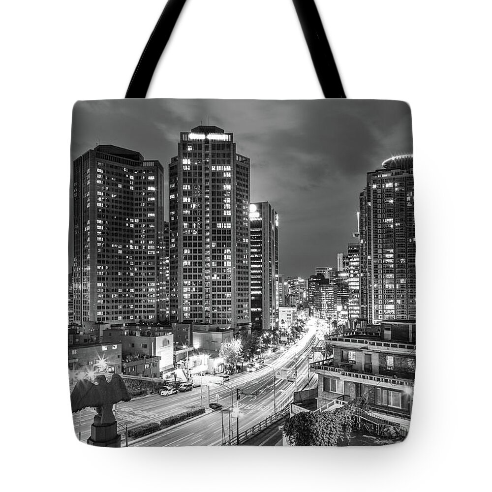 Korea Tote Bag featuring the photograph Seoul night rush #5 by Didier Marti