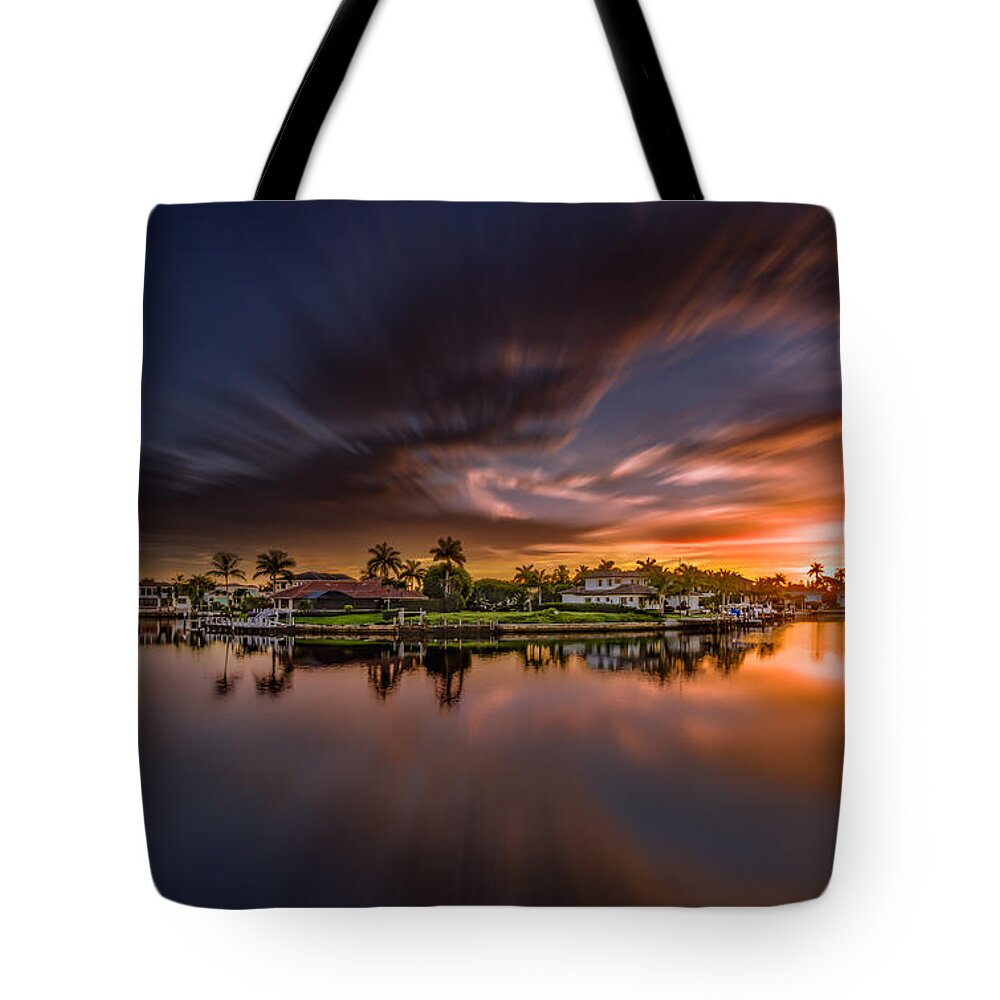 Naples Tote Bag featuring the photograph Sunrise at Naples, Florida #5 by Peter Lakomy