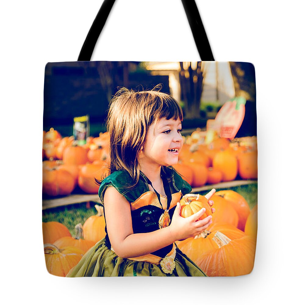 Child Tote Bag featuring the photograph 6950-2 by Teresa Blanton