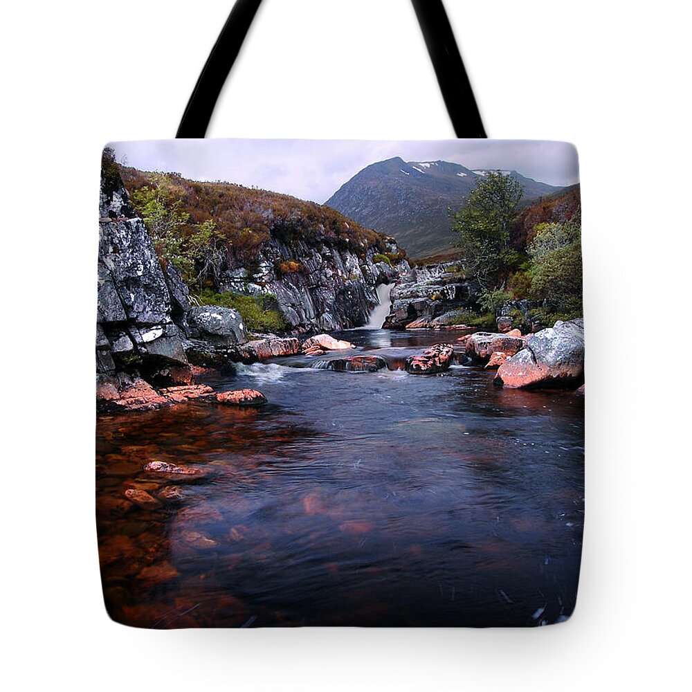 Glen Affric Tote Bag featuring the photograph Glen Affric #7 by Gavin MacRae