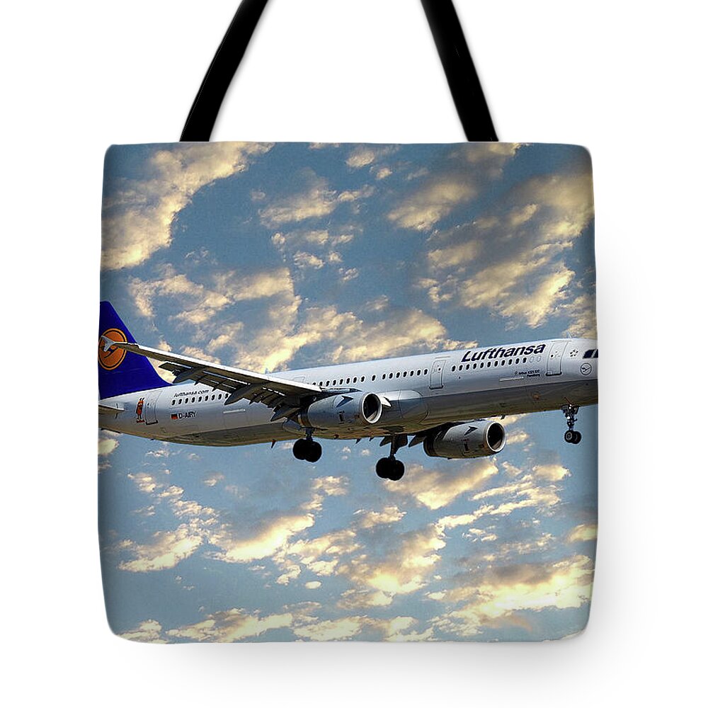 Lufthansa Tote Bag featuring the photograph Lufthansa Airbus A321-131 by Smart Aviation