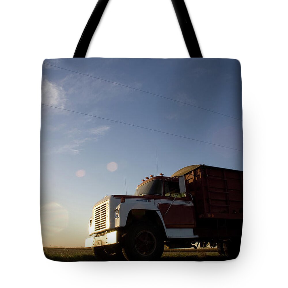 76 Waiting Tote Bag featuring the photograph 76 Waiting by Dylan Punke