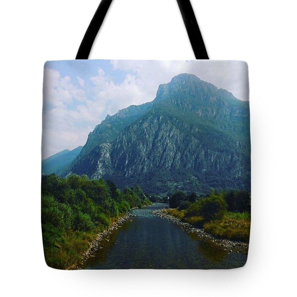 #love #instadaily #instagood #follow #iphoneonly #instagramhub #tbt #igdaily #instamood #bestoftheday #iphonesia #picoftheday #beautiful #sun Tote Bag featuring the photograph Mountain #2 by Cristina Brandi