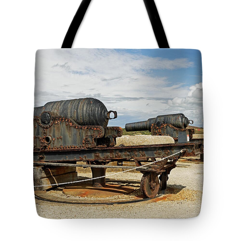 Britain Tote Bag featuring the photograph 9 inch Guns at Needles Old Battery by Rod Johnson