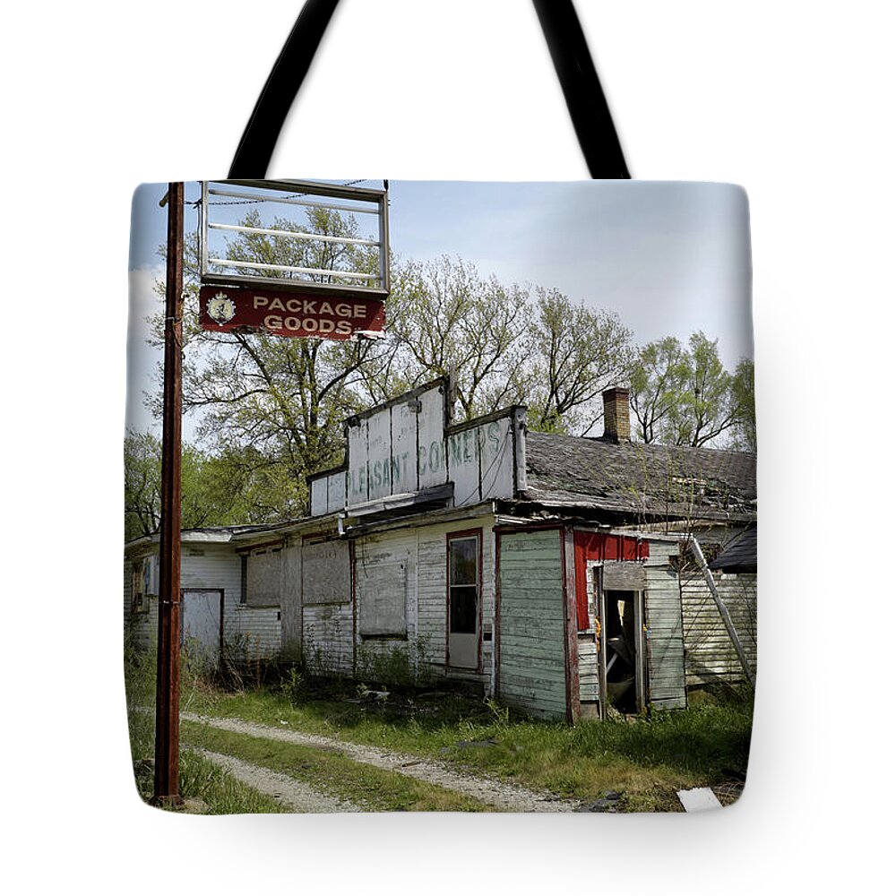 Business Tote Bag featuring the photograph A Decline in Business by Scott Kingery
