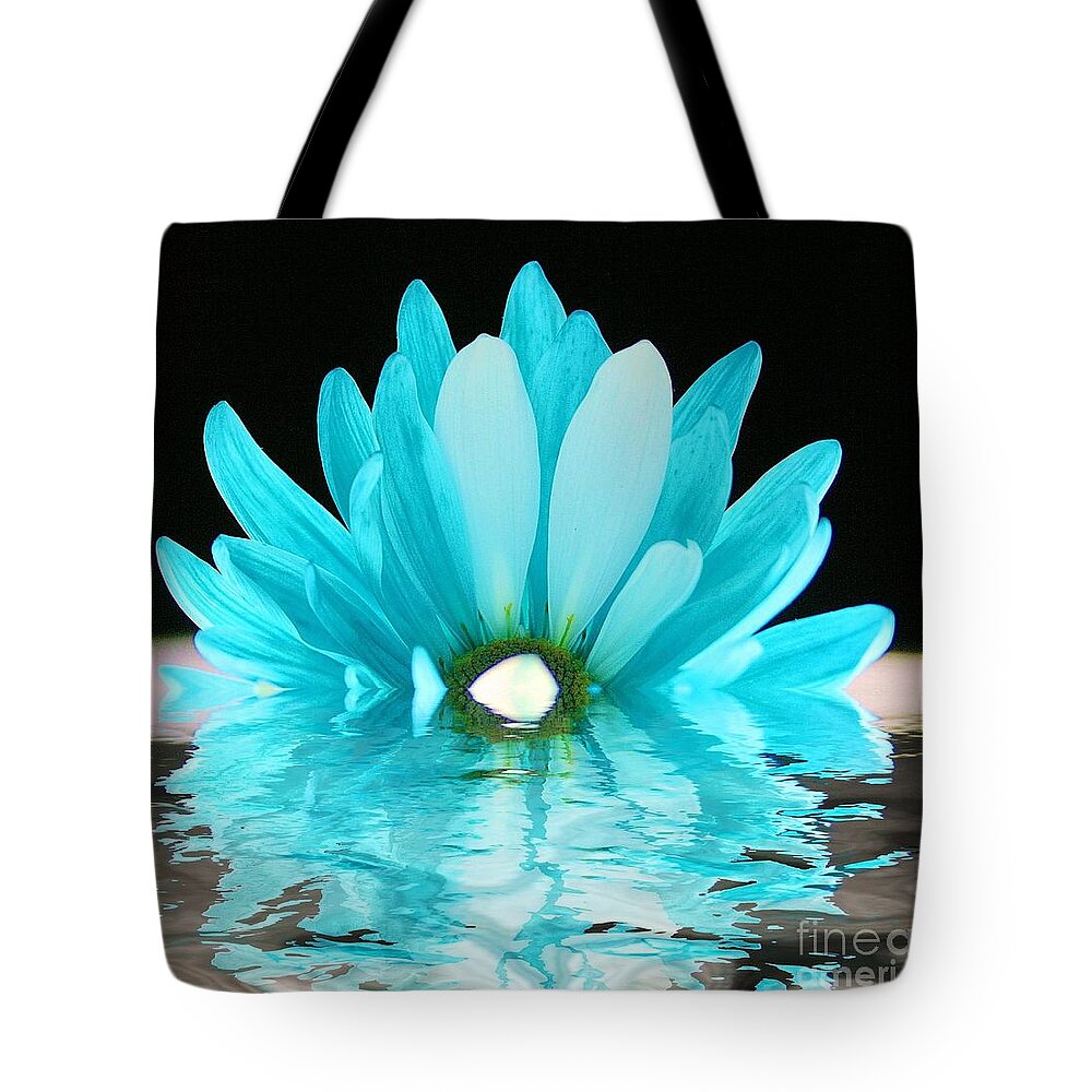 Flower Tote Bag featuring the photograph A Float by Julie Lueders 