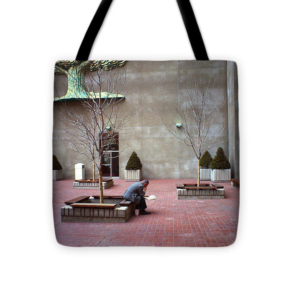 Actions Tote Bag featuring the photograph A good tree to come to...to read by Mike Evangelist