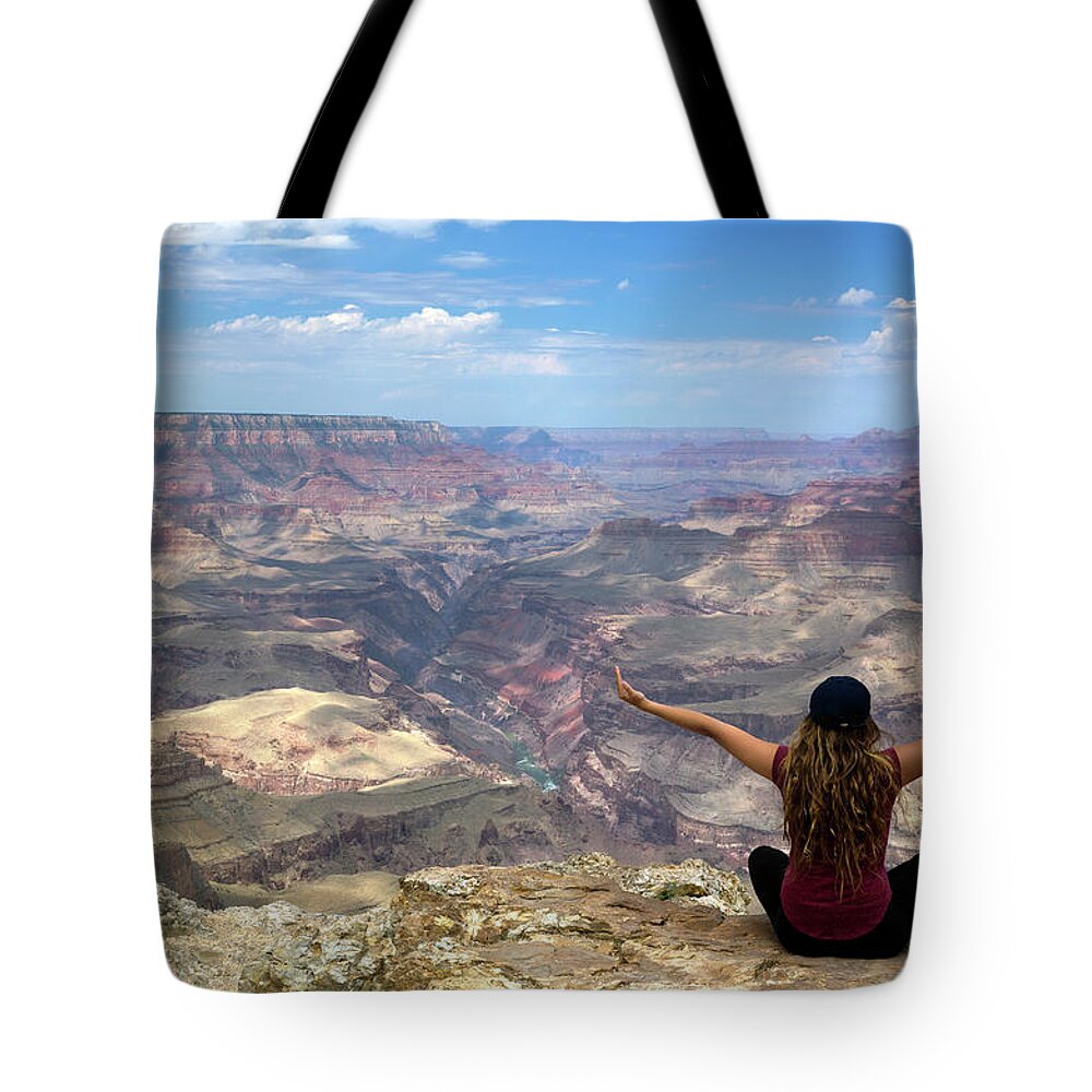 Grand Canyon Tote Bag featuring the photograph A Grand View by Art Cole