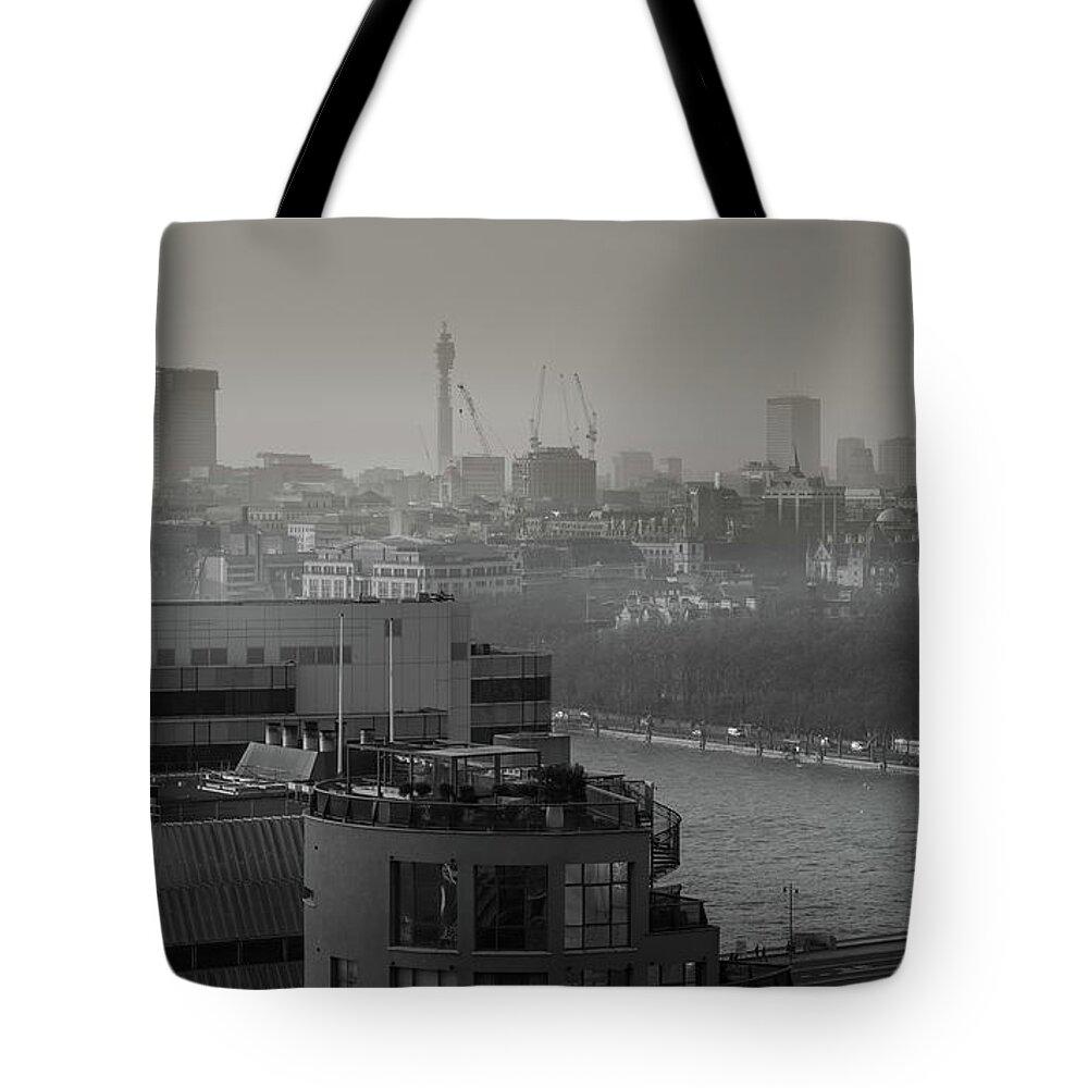 London Tote Bag featuring the photograph A View of London by Perry Rodriguez
