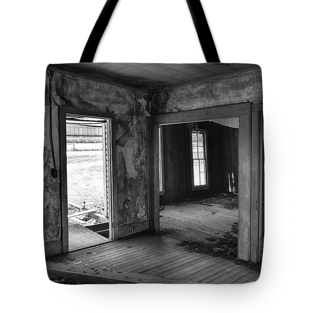 Black And White Tote Bag featuring the photograph Abandoned #2 by Bonnie Bruno
