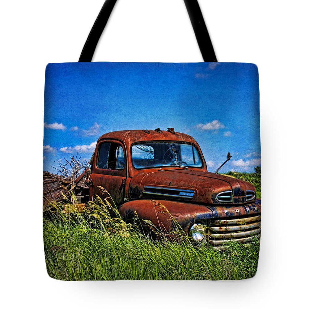 Truck Tote Bag featuring the photograph Abandoned Ford Truck In The Prairie by Anna Louise