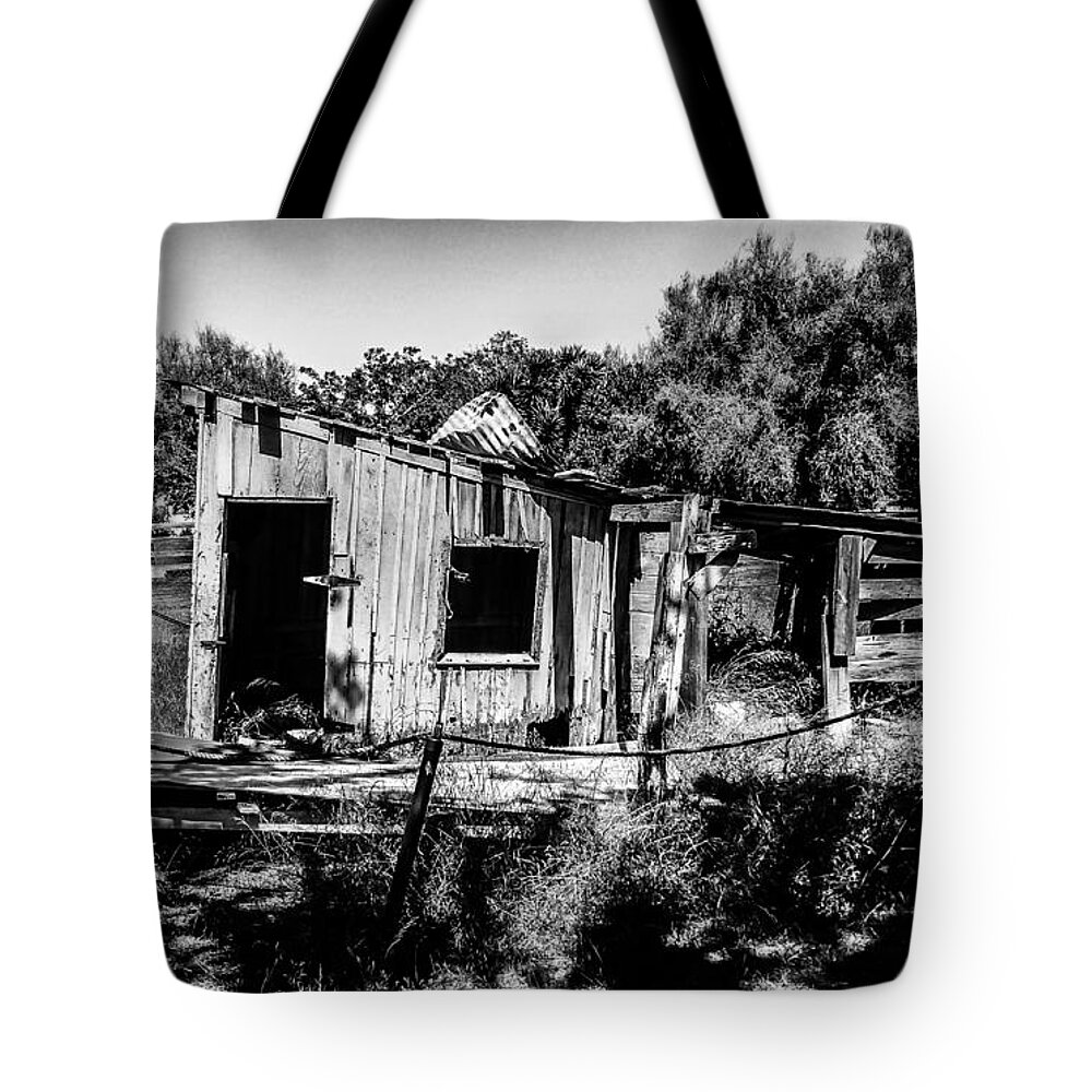 California Tote Bag featuring the photograph Abandoned Shed by Pamela Newcomb