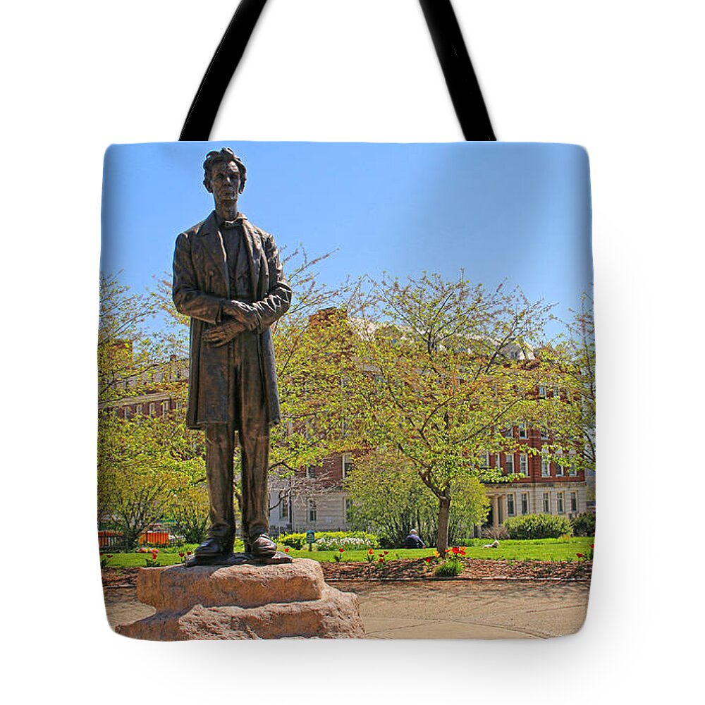 Downtown Cincinnati Tote Bag featuring the photograph Abe Lincoln Statue in Cincinnati 4203 by Jack Schultz