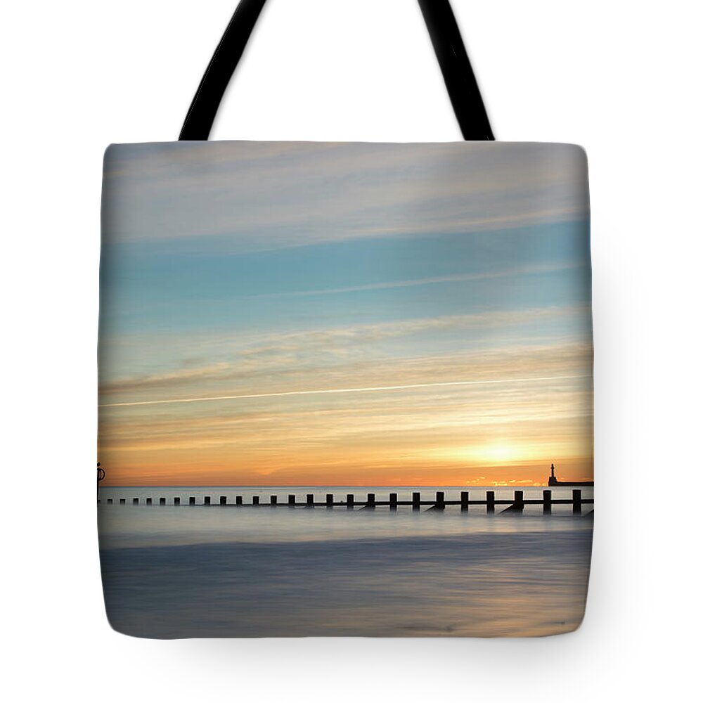 Aberdeen Tote Bag featuring the photograph Aberdeen Beach Sunrise by Veli Bariskan
