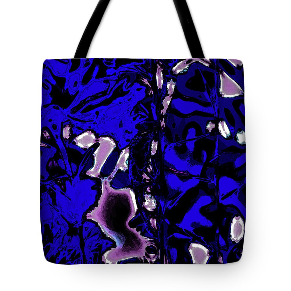 Abstract Tote Bag featuring the photograph Abstract Lizard by Gina O'Brien