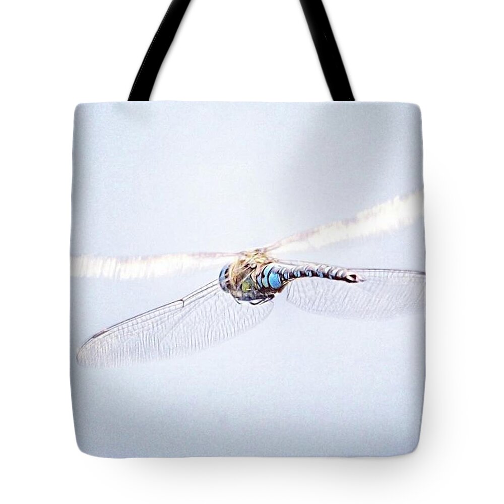 Dragonfly Tote Bag featuring the photograph Aeshna Juncea - Common Hawker In by John Edwards