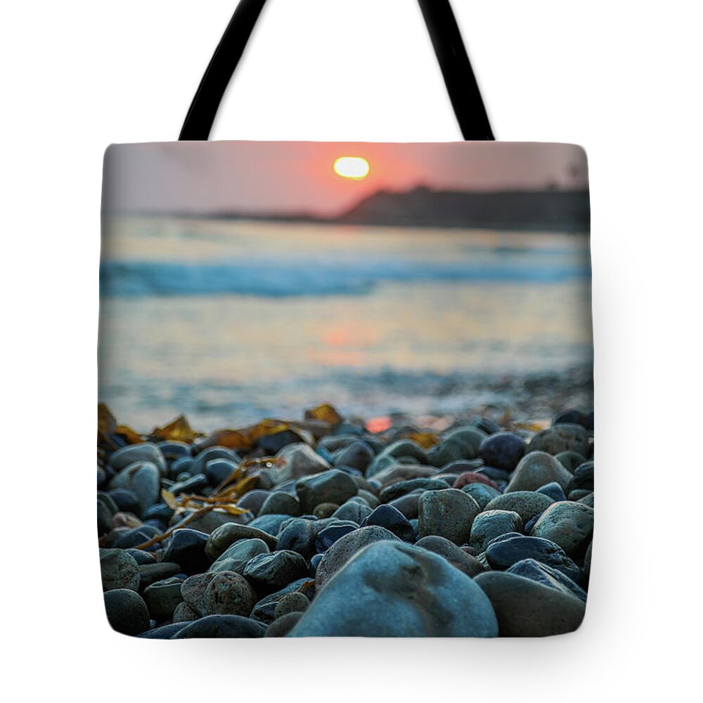 Summer Tote Bag featuring the photograph Afternoon by Hyuntae Kim
