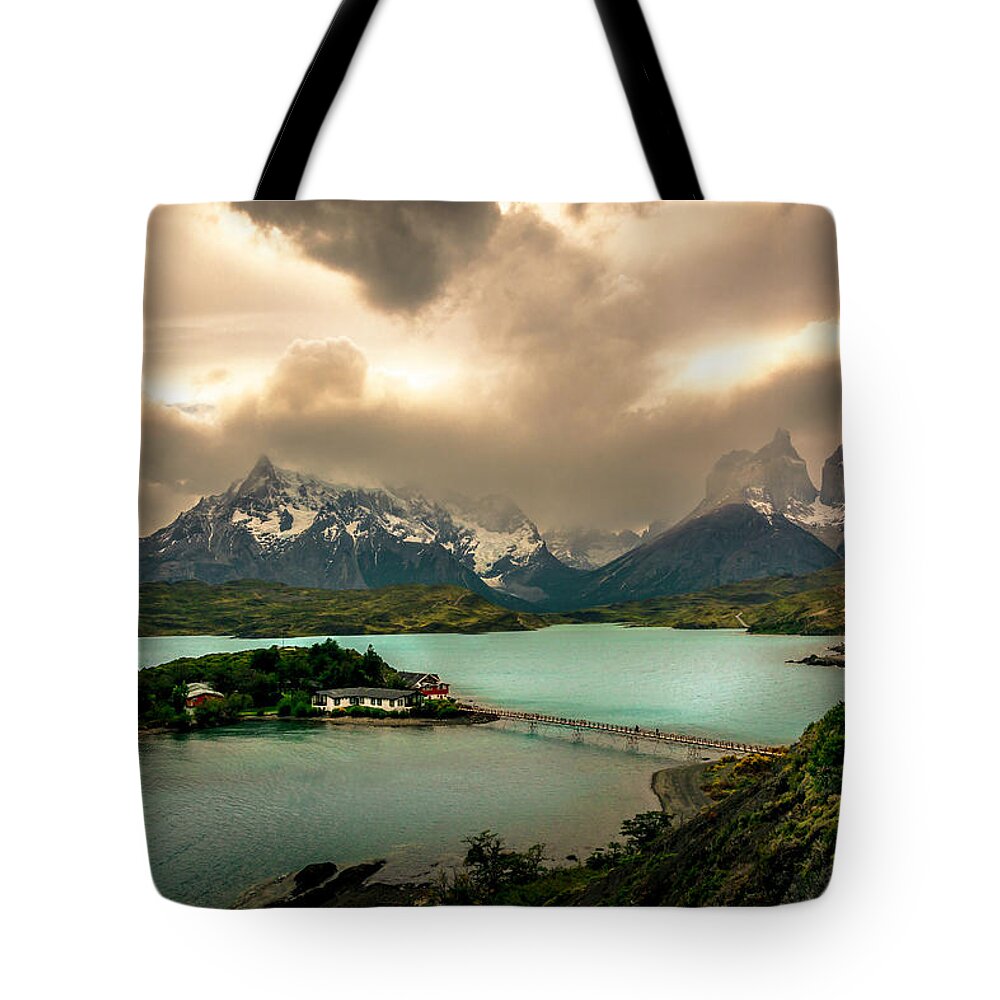 Storm Tote Bag featuring the photograph Afternoon Storm by Andrew Matwijec