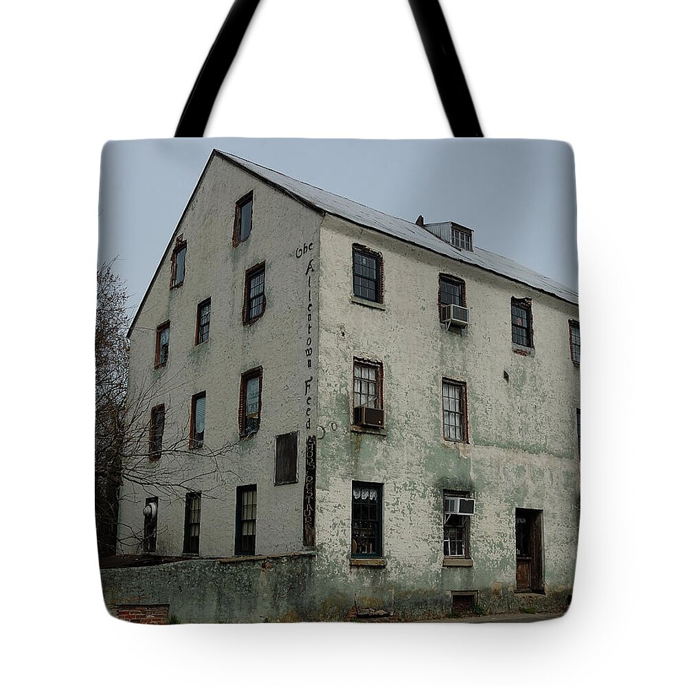 Allentown Tote Bag featuring the photograph Allentown Gristmill by Steven Richman