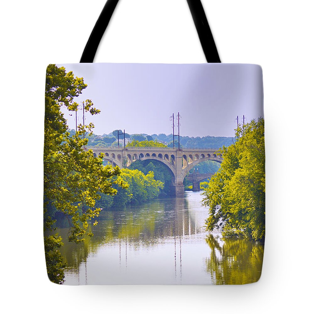 Schuylkill Tote Bag featuring the photograph Along the Schuylkill River in Manayunk by Bill Cannon