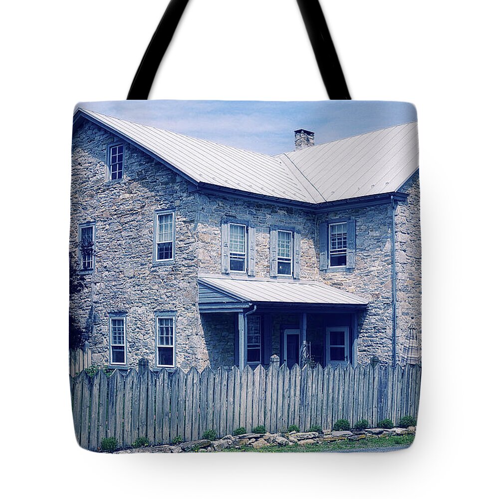 Amish Home Tote Bag featuring the photograph Amish Home by Angie Tirado