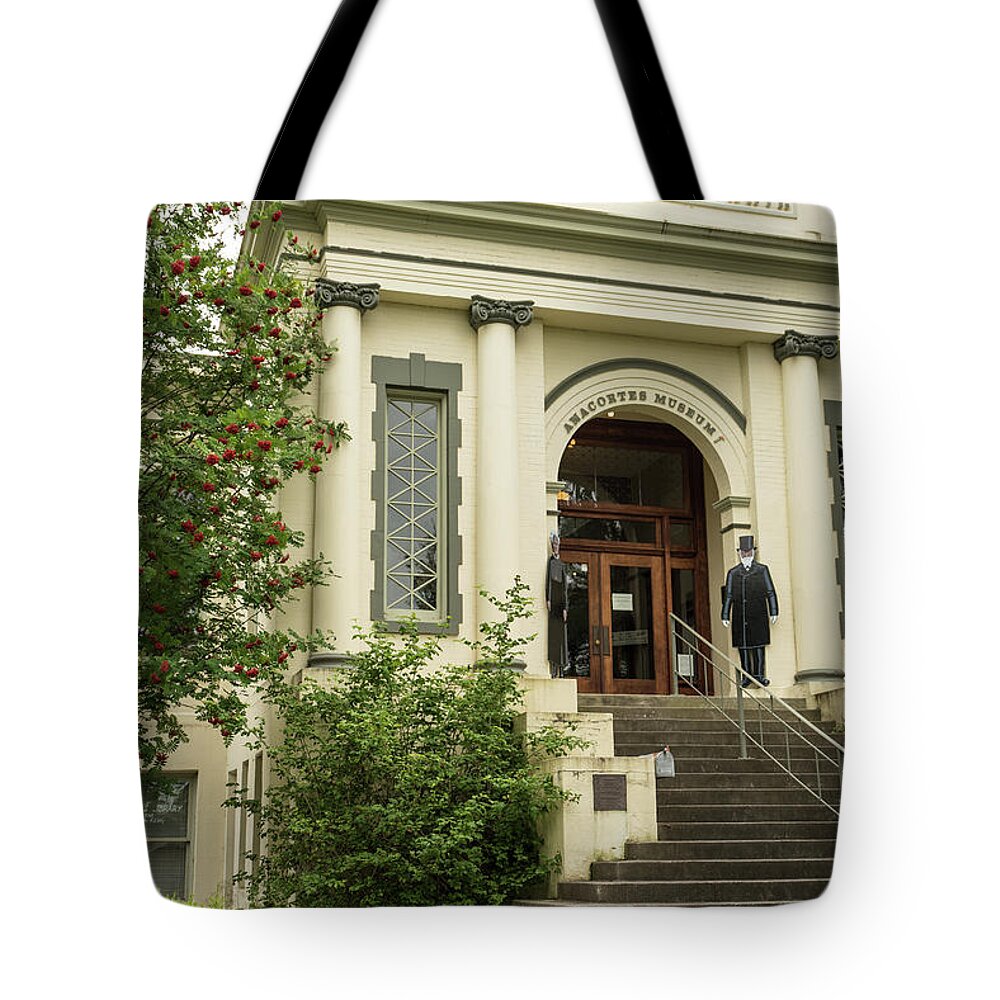 Anacortes Museum Tote Bag featuring the photograph Anacortes Museum by Tom Cochran