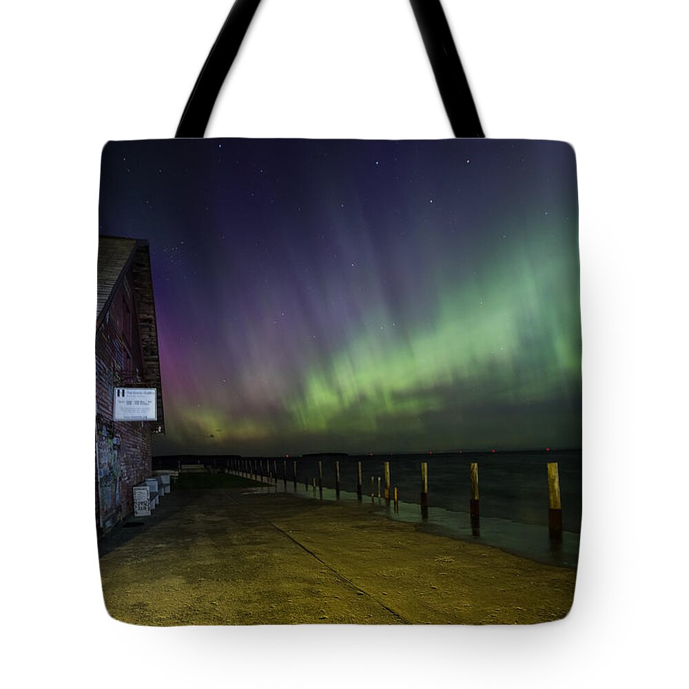 Aurora Tote Bag featuring the photograph Anderson Dock Aurora by Paul Schultz