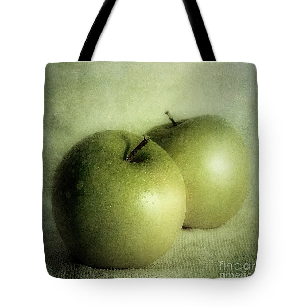 Apple Tote Bag featuring the photograph Apple Painting by Priska Wettstein