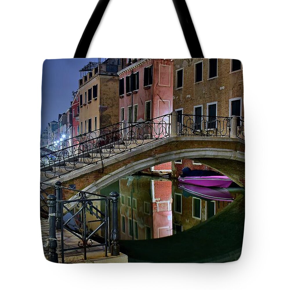 Venice Tote Bag featuring the photograph Arch Bridge in Venice by Frozen in Time Fine Art Photography