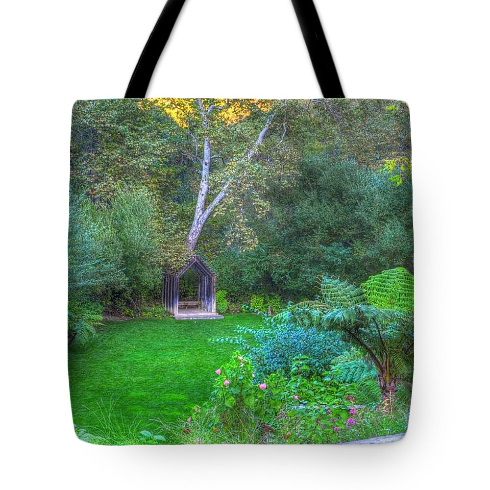 Green Landscaping Tote Bag featuring the photograph Arch Scene in the Green by Mathias 
