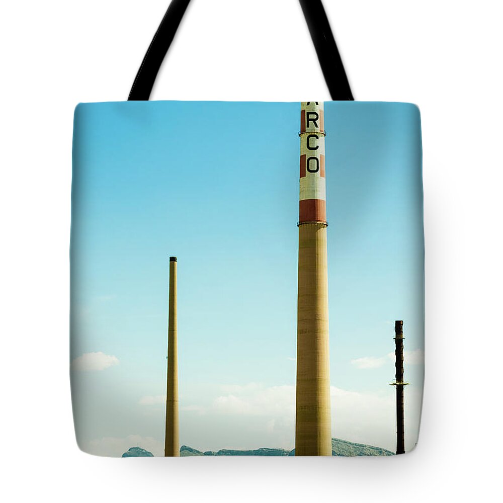 El Paso Tote Bag featuring the photograph ASARCO Smokestack by SR Green
