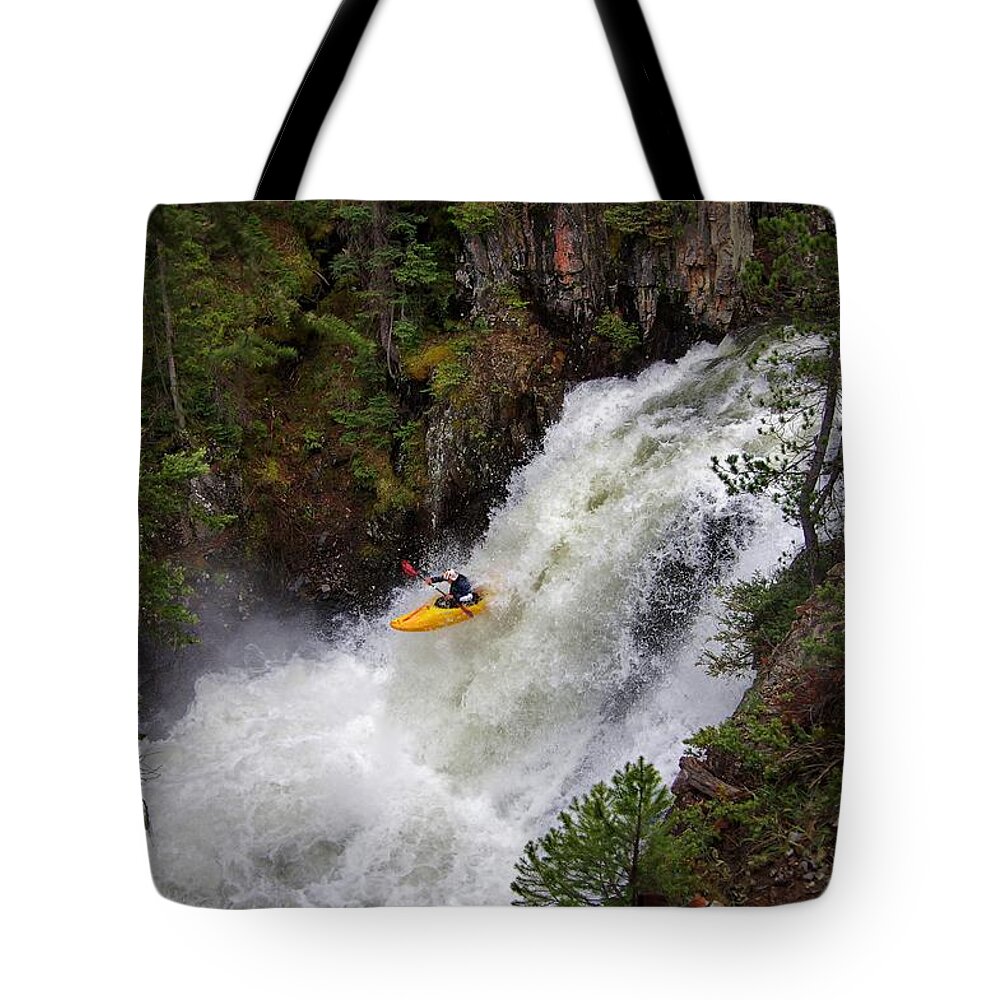 Kayaking Tote Bag featuring the photograph Awaiting Impact by Matt Helm