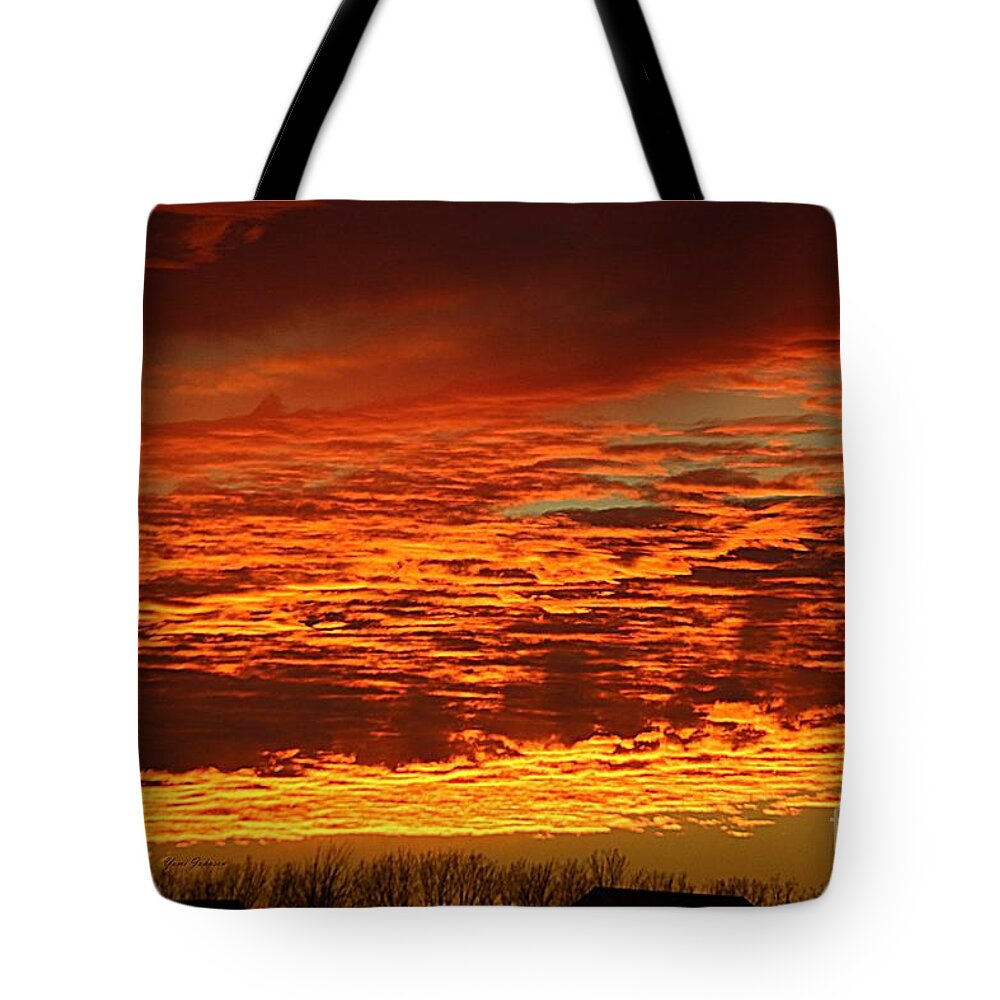 Cloud Tote Bag featuring the photograph Awesome Iowa Cloud by Yumi Johnson