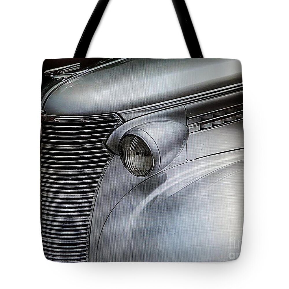 Old Car Tote Bag featuring the painting Awesome Silver Grill by Tom Riggs