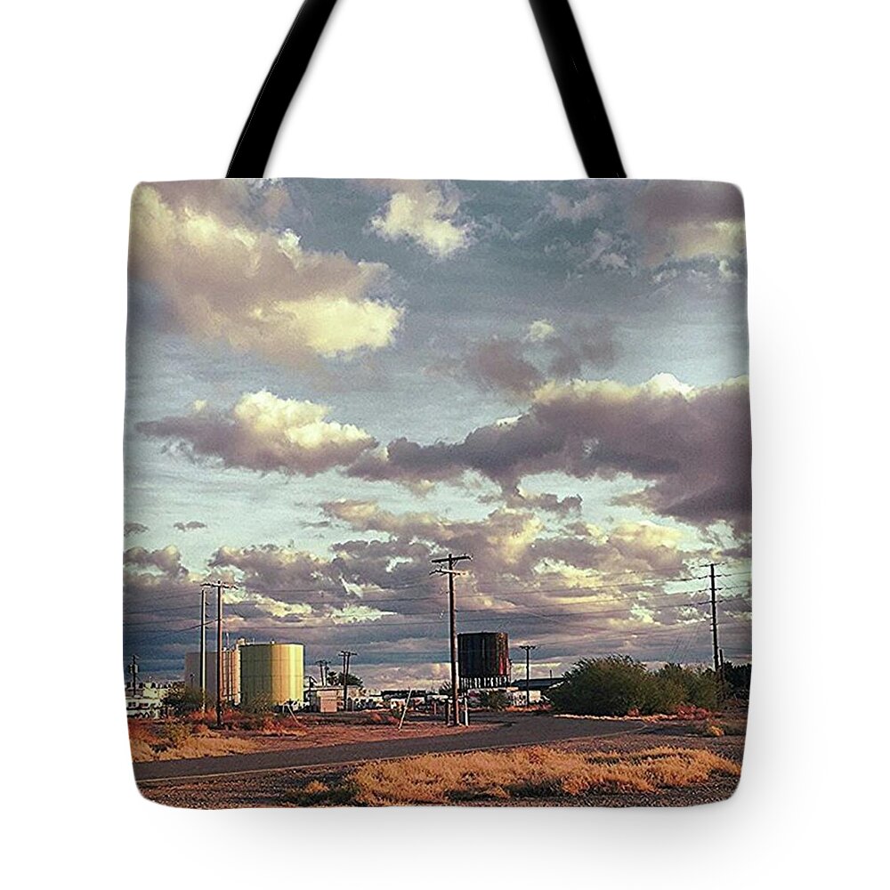 Arizona Tote Bag featuring the photograph Back Side Of Water Tower, Arizona. by Speedy Birdman