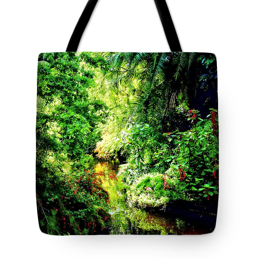 Bahamas Tote Bag featuring the photograph Bahamas - Tropical Paradise by Susan Savad