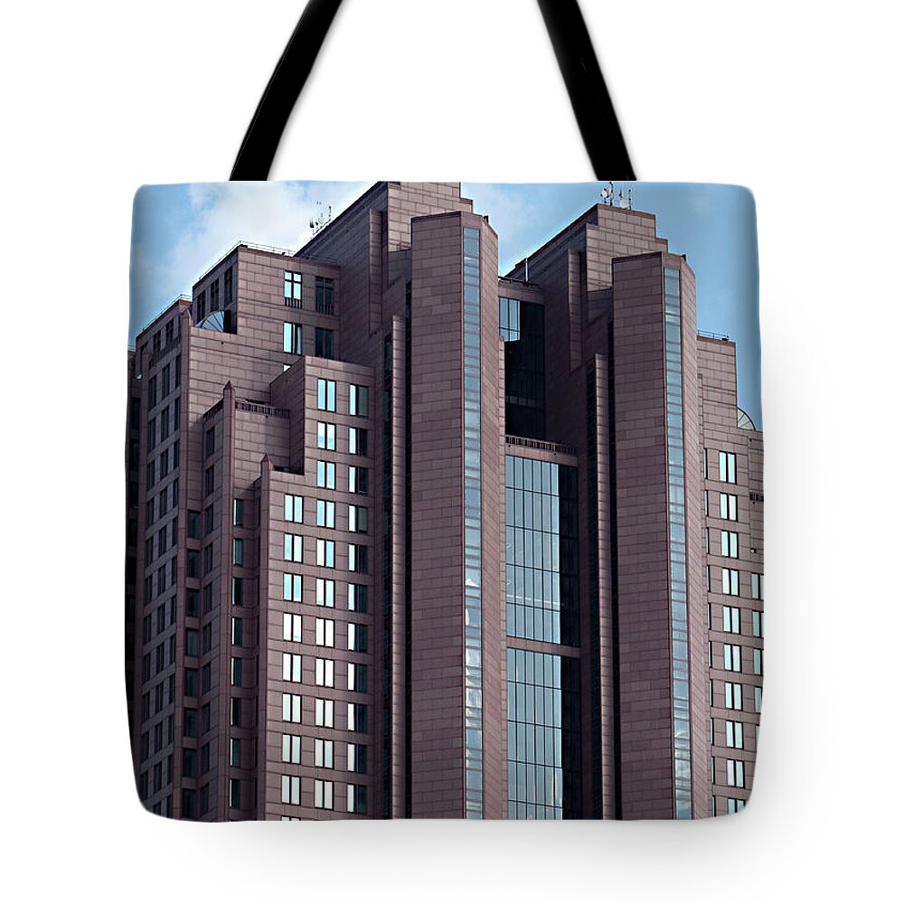 Building Tote Bag featuring the photograph Beautiful Building in Downtown Denver Colorado by Sherry Hallemeier