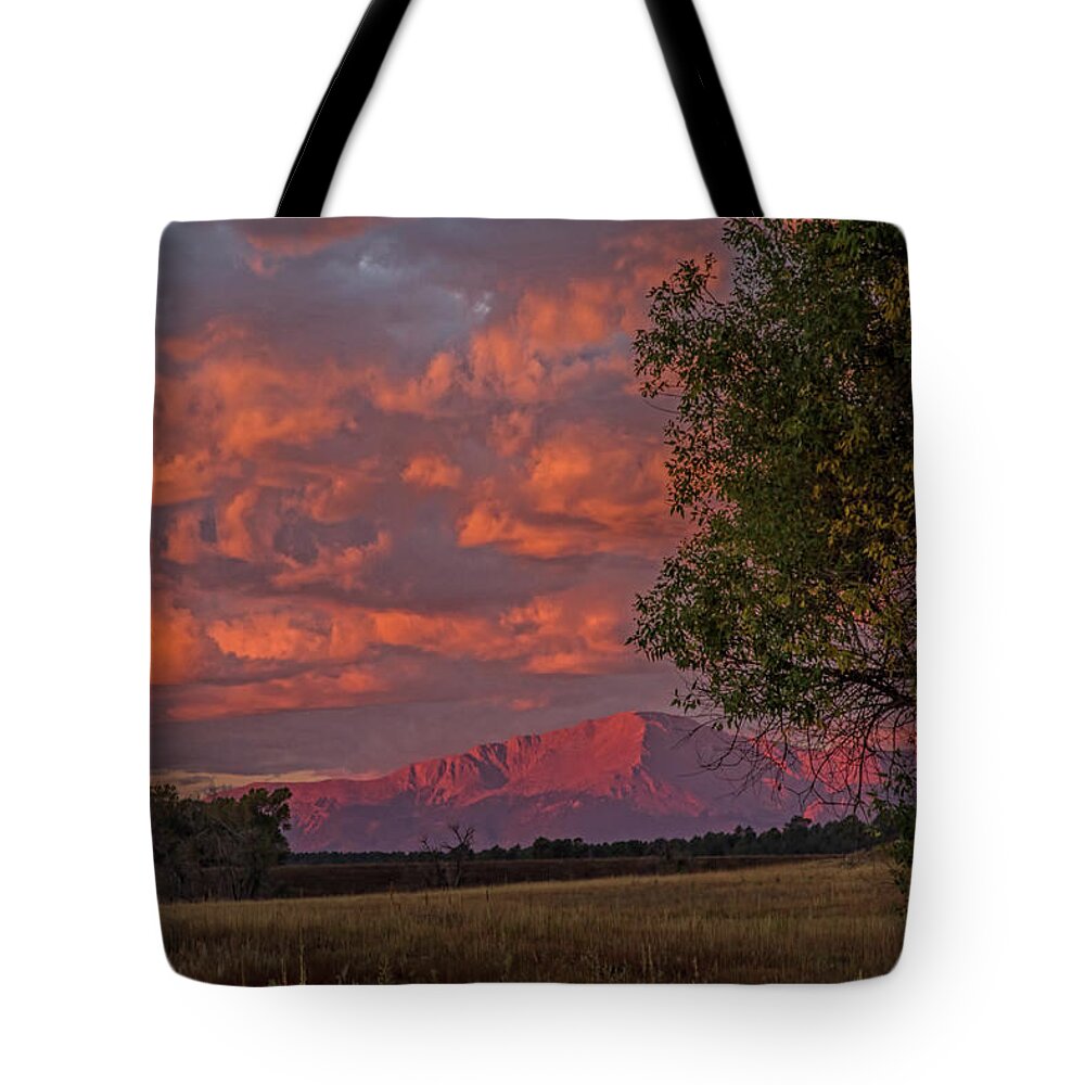 Pikes Peak Tote Bag featuring the photograph Beautiful Dawn by Alana Thrower