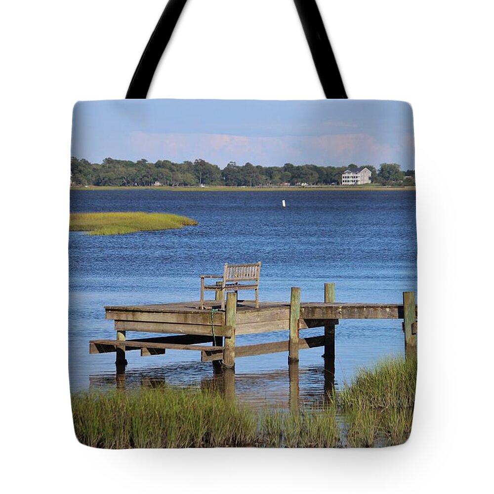 Fishing Tote Bag featuring the photograph Beauty At The Dock by Cynthia Guinn