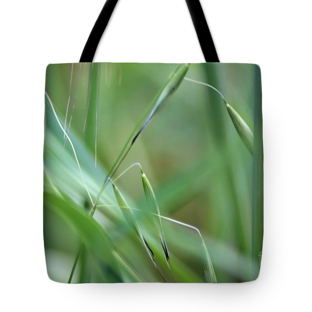 Nature Tote Bag featuring the photograph Beauty In Simplicity by Sheila Ping
