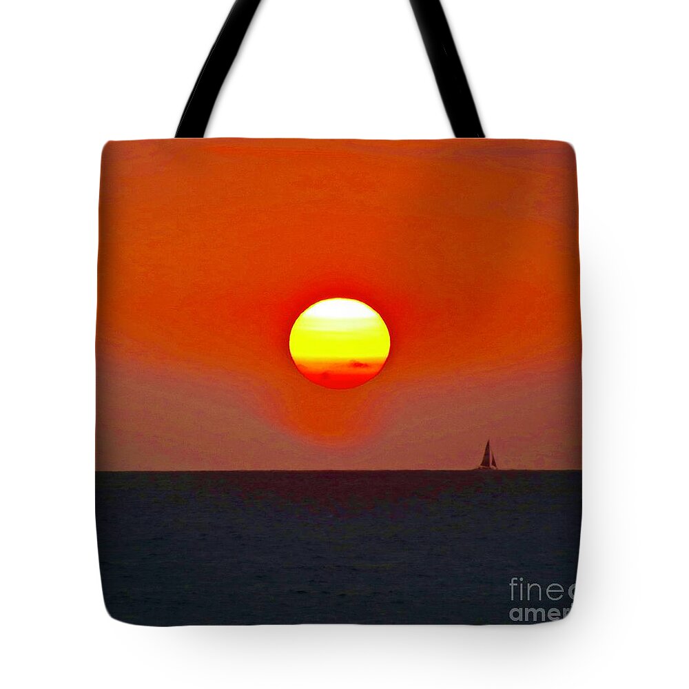 Sunset Tote Bag featuring the photograph Big Sun by Craig Wood