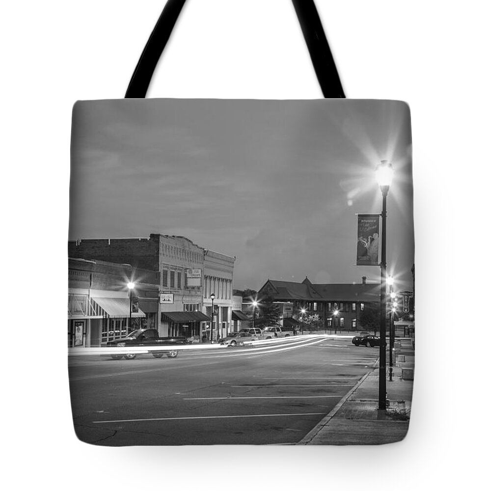Black And White Tote Bag featuring the photograph Black and White 31 by Jimmy McDonald