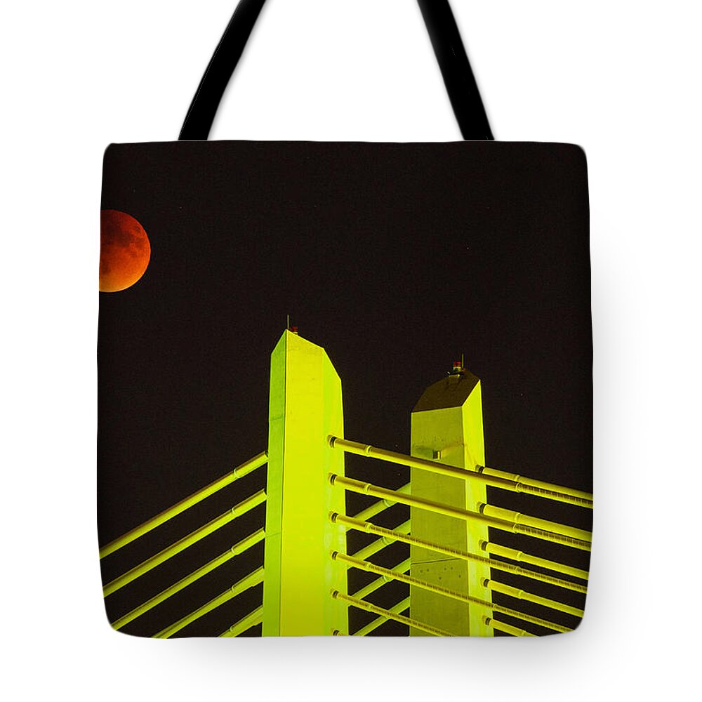 Full Super Moon Lunar Eclipse Tillikum Crossing September 27 2015 Portland Oregon Downtown Waterfront Pacific Northwest Night Telephoto Tote Bag featuring the photograph Blood Moon Over the Tillikum Crossing by Patrick Campbell