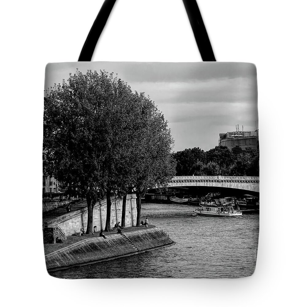 Paris Tote Bag featuring the photograph Bridge over Seine River Black White by Chuck Kuhn