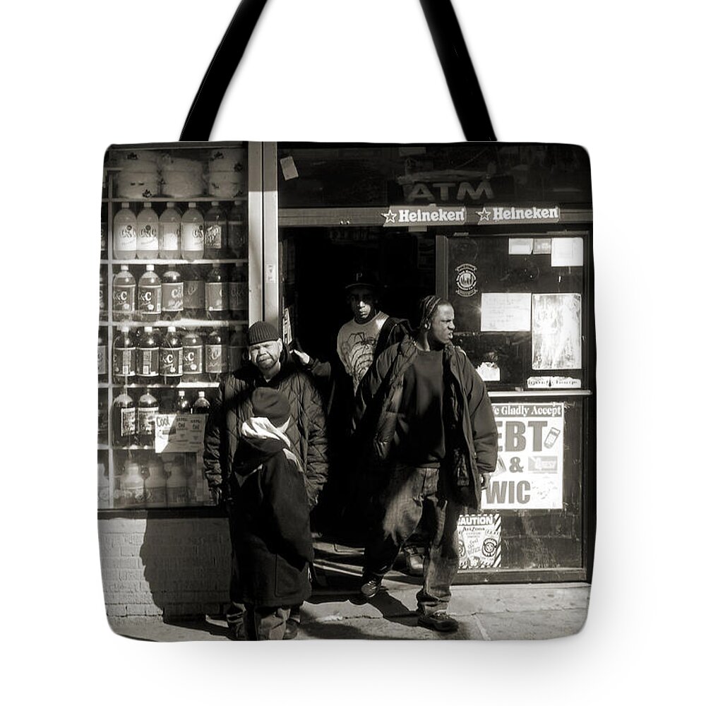 Newyork08 Tote Bag featuring the photograph Bronx scene by RicardMN Photography