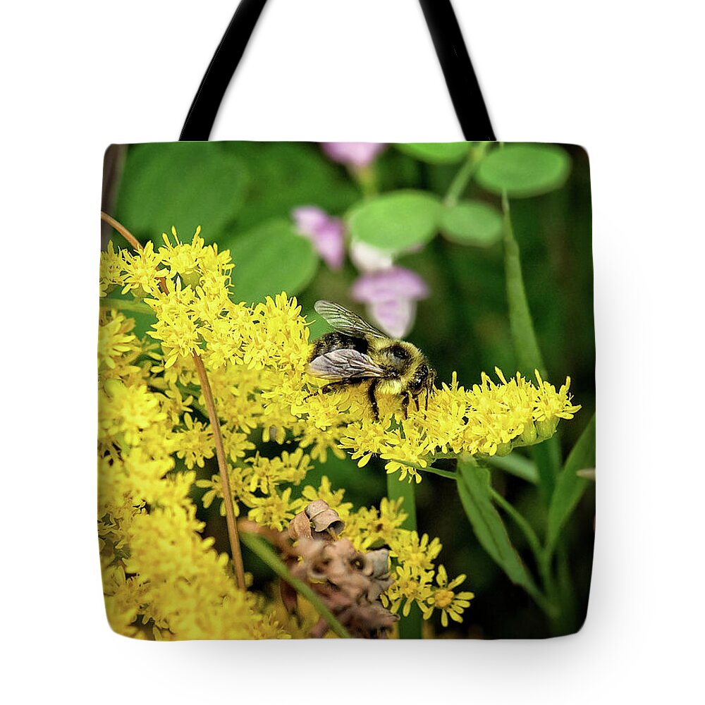 Bumble Bee Print Tote Bag featuring the photograph Busy as a Bee Print by Gwen Gibson