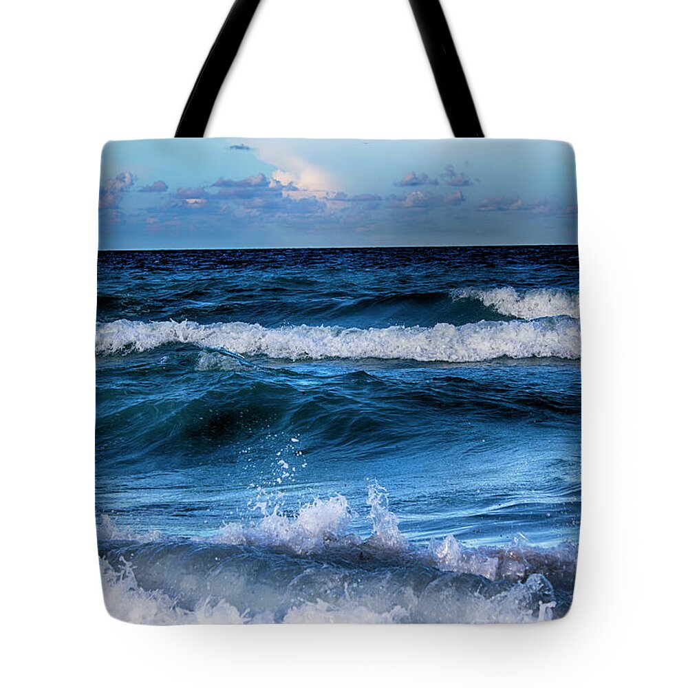 Ocean Waves Tote Bag featuring the photograph Ocean Waves 03 by Carlos Diaz