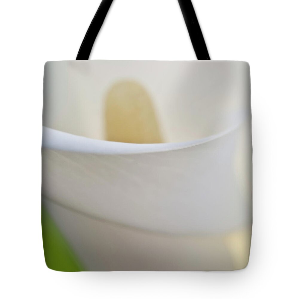 Abstract Tote Bag featuring the photograph Calla Details 7 by Heiko Koehrer-Wagner
